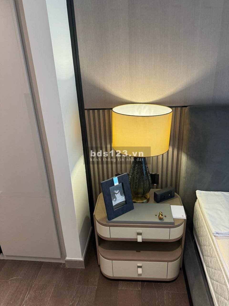 (English below) Căn hộ khách sạnPrime Superior Suite Marriott - giá US $3.500/tháng (~86tr)