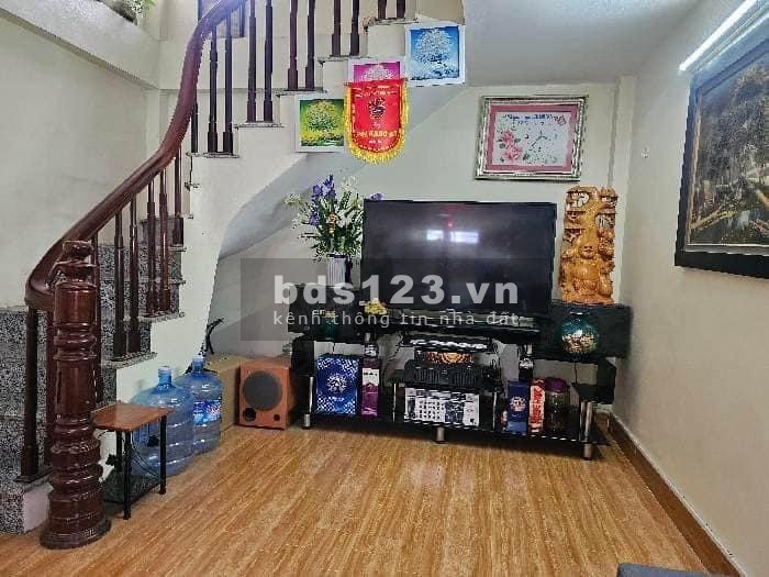 Bán nhà dân xây - Ngõ thẳng - Cạnh phố - 40M2*5T - Khương Đình - Thanh Xuân - Chỉ hơn 4 tỷ