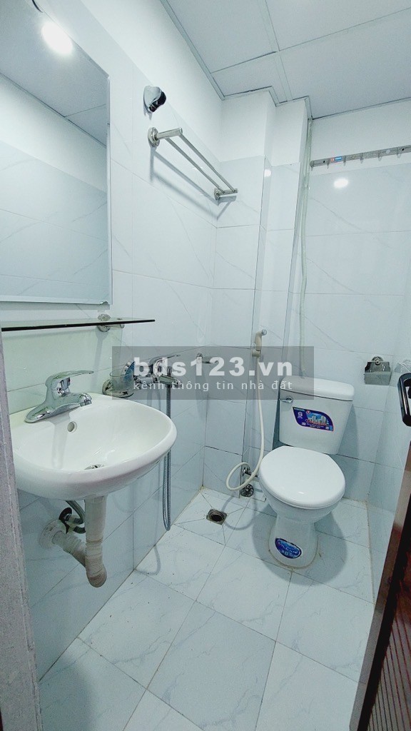 Bán nhà Mỹ Đình, 52M2, 6 tầng, 7 ngủ khép kín, 5.5 tỷ