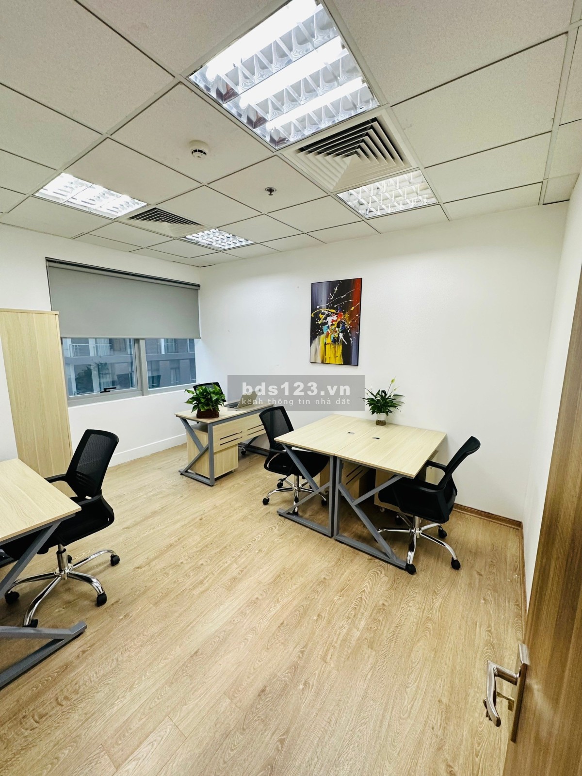 Cho Thuê văn phòng trọn gói đã setup sẵn nội thất tại Duy Tân, Quận Cầu Giấy, Hà Nội