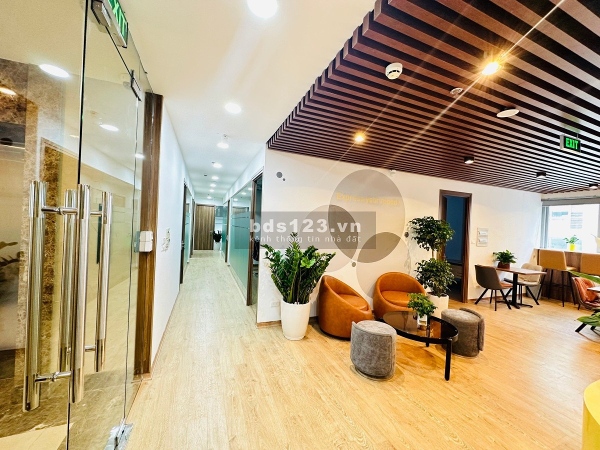 Cho Thuê văn phòng trọn gói đã setup sẵn nội thất tại Duy Tân, Quận Cầu Giấy, Hà Nội