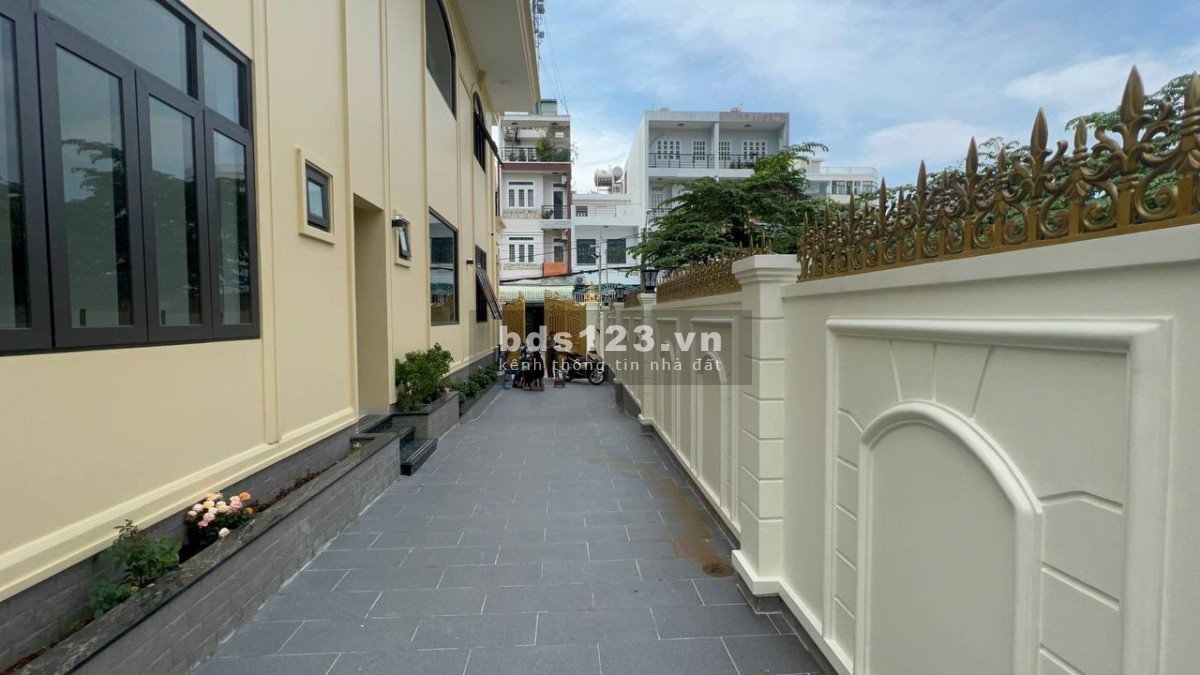 Cho thuê biệt thự làm văn phòng/ kinh doanh phường An Phú, có thang máy