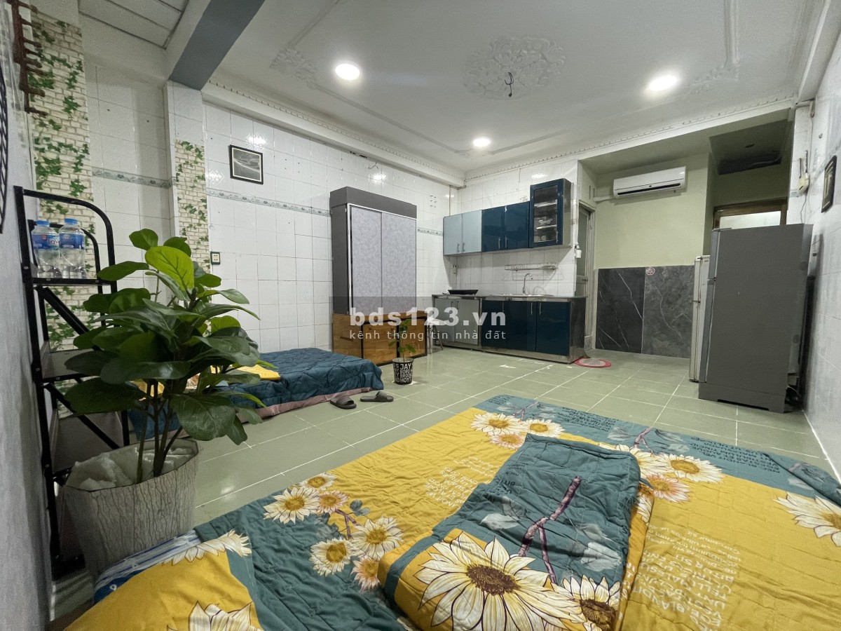 Cho thuê phòng có bếp, DT 32m² giờ tự do, máy lanh, wifi free 5,5 triệu/tháng