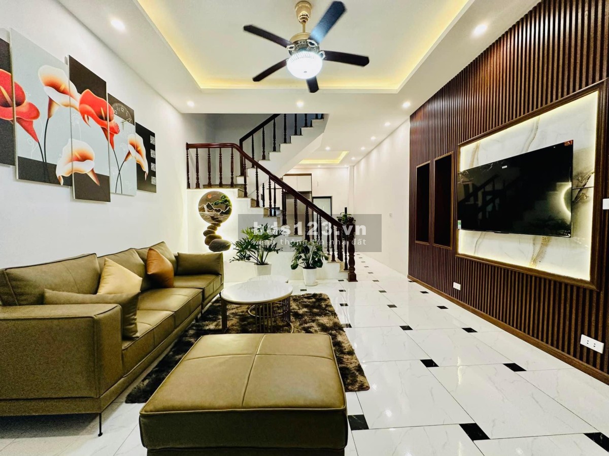 Cực rẻ! Kim Ngưu, nhà mới đẹp long lanh, 45m2, 4 tầng, MT 4.3m. Chưa đến 5 tỷ