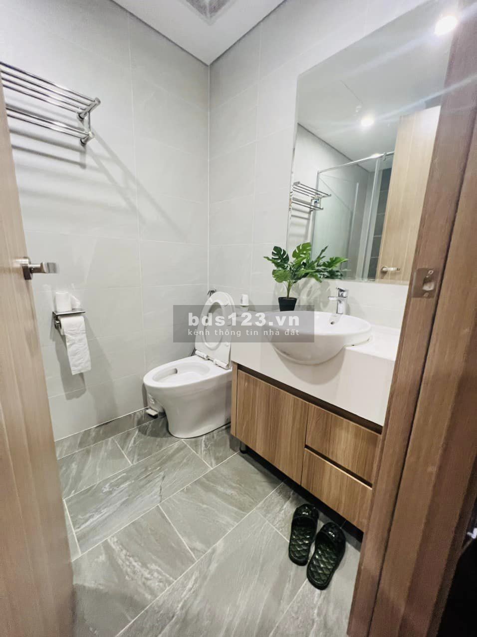 CƠ HỘI VÀNG sở hữu căn hộ 1N + 1 ,1WC, 47m2 giá 1.35 tỷ TẶNG FULL NỘI THẤT tại Vinhomes Ocean Park