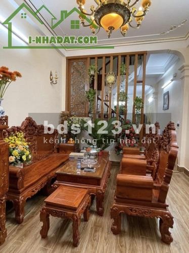 Bán nhà Khương Hạ - Ô tô tránh 5m - Gần phố - Giá 3 tỷ