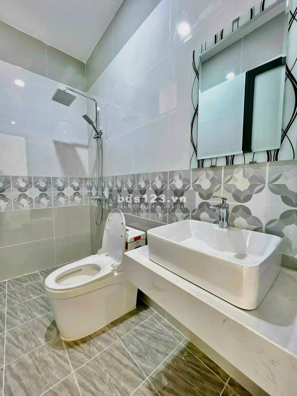 Nhà mới xây gần thành phố Biên Hòa - Chỉ 2 tỷ 330 cho góp dài hạn