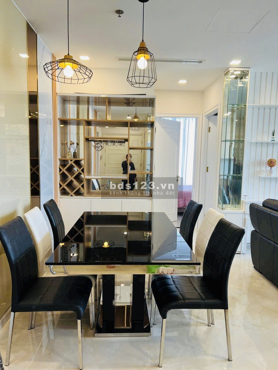3PN đẹp như hoa hậu - Vinhome Golden River quận 1