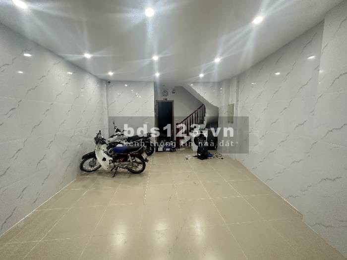Bán nhà CCMN Hồ Tùng Mậu, ngõ oto, 13 phòng khép kín, ngay ga tàu Cầu Diễn, 13.8 tỷ