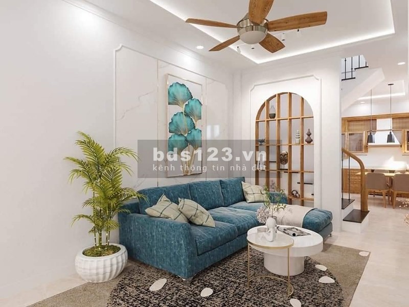 Bán nhà gần BIG C, chỉ 2.65 tỷ, 3 tầng gần 50m2.
