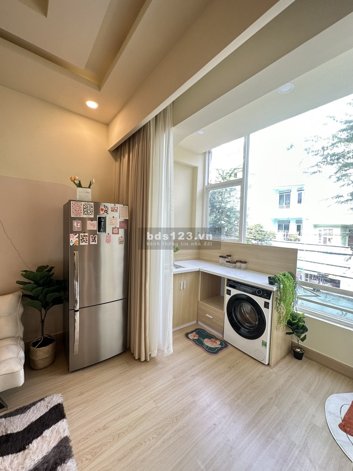 Căn hộ dịch vụ full nội thất mặt tiền 407 Nguyễn Văn Khối
