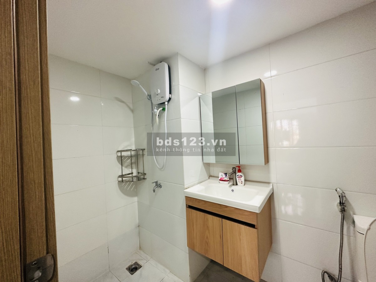 Cho thuê căn hộ dịch vụ full Nội Thất gần chợ Tân Quy, Quận 7