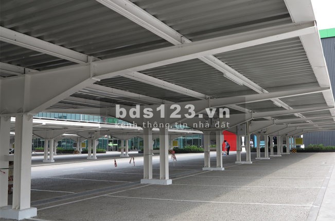 Công ty cần cho thuê nhà xưởng cao tầng (tổng diện tích hơn 2700 m2).