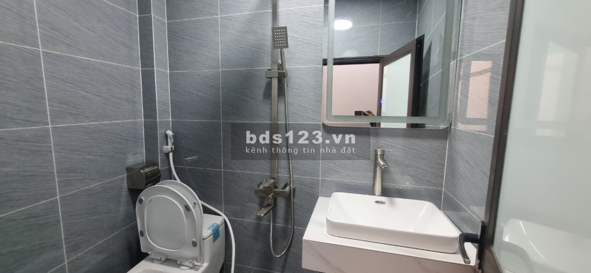 Bán nhà phố Vĩnh Hưng - Nhà đẹp còn mới - Full nội thất - Ở luôn