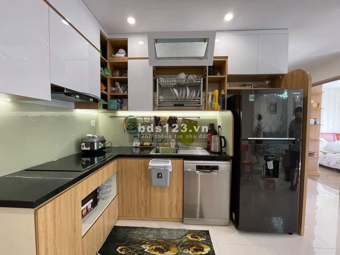 Cần bán nhanh căn hộ 2PN1VS 60M, full nội thất, view công viên chỉ 1,65 tỷ tại VHOCP. LH 0974878742