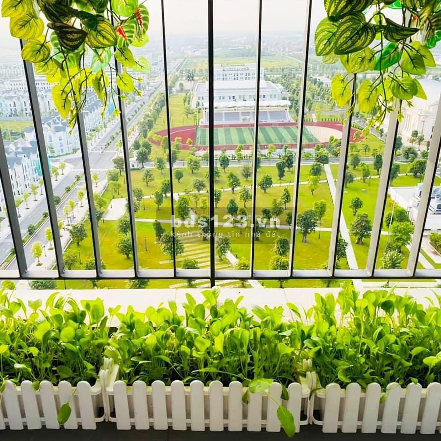 Cần bán nhanh căn hộ 2PN1VS 60M, full nội thất, view công viên chỉ 1,65 tỷ tại VHOCP. LH 0974878742