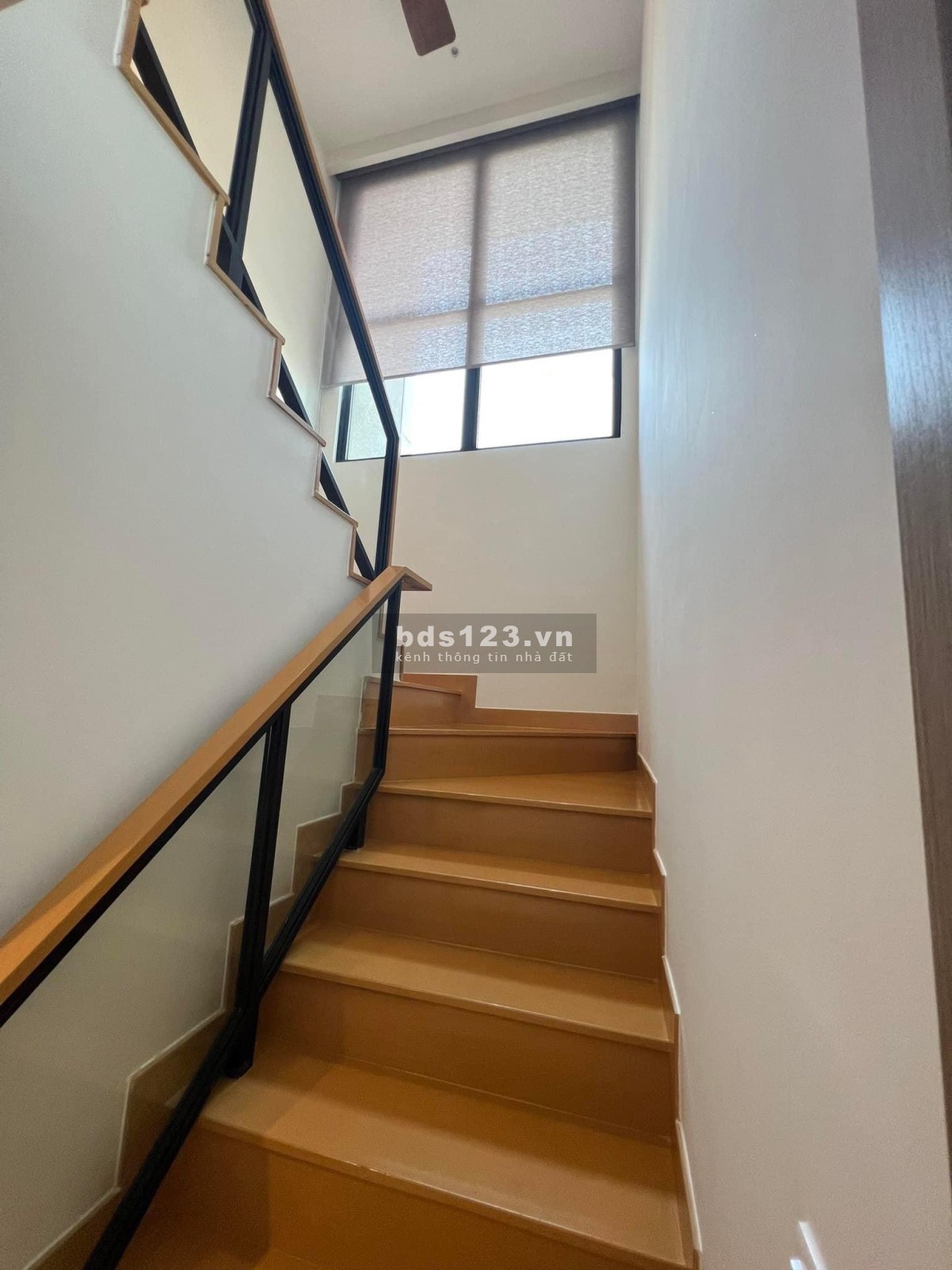 Bán căn Duplex Quận 1 mà giá bằng Quận 2 Zenity Full nội thất đẹp, nhà mới 100%