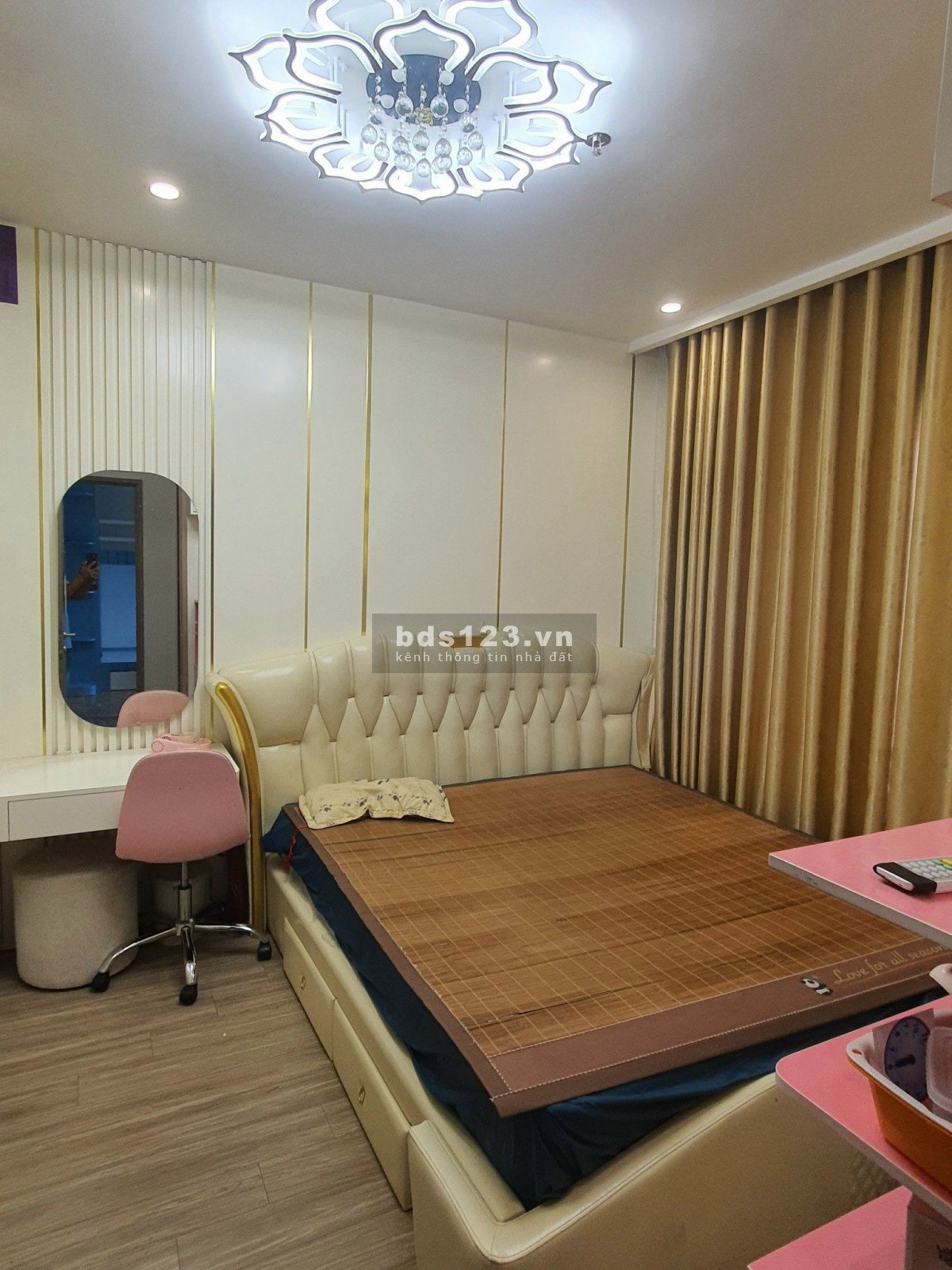Bán 3N full nội thất xịn giá chỉ 3,2x tỷ phân khu S4