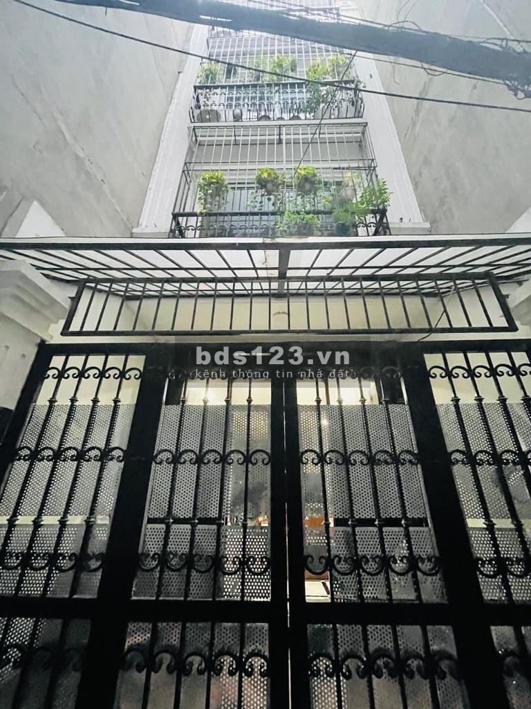 Bán nhà _ Bán Đảo Linh Đào 50M 6 tầng MT 4M 6.5 tỷ