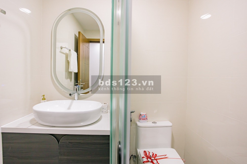 Căn hộ 68m2 đối diện TTTM, liền kề KCN, view rộng thoáng mát