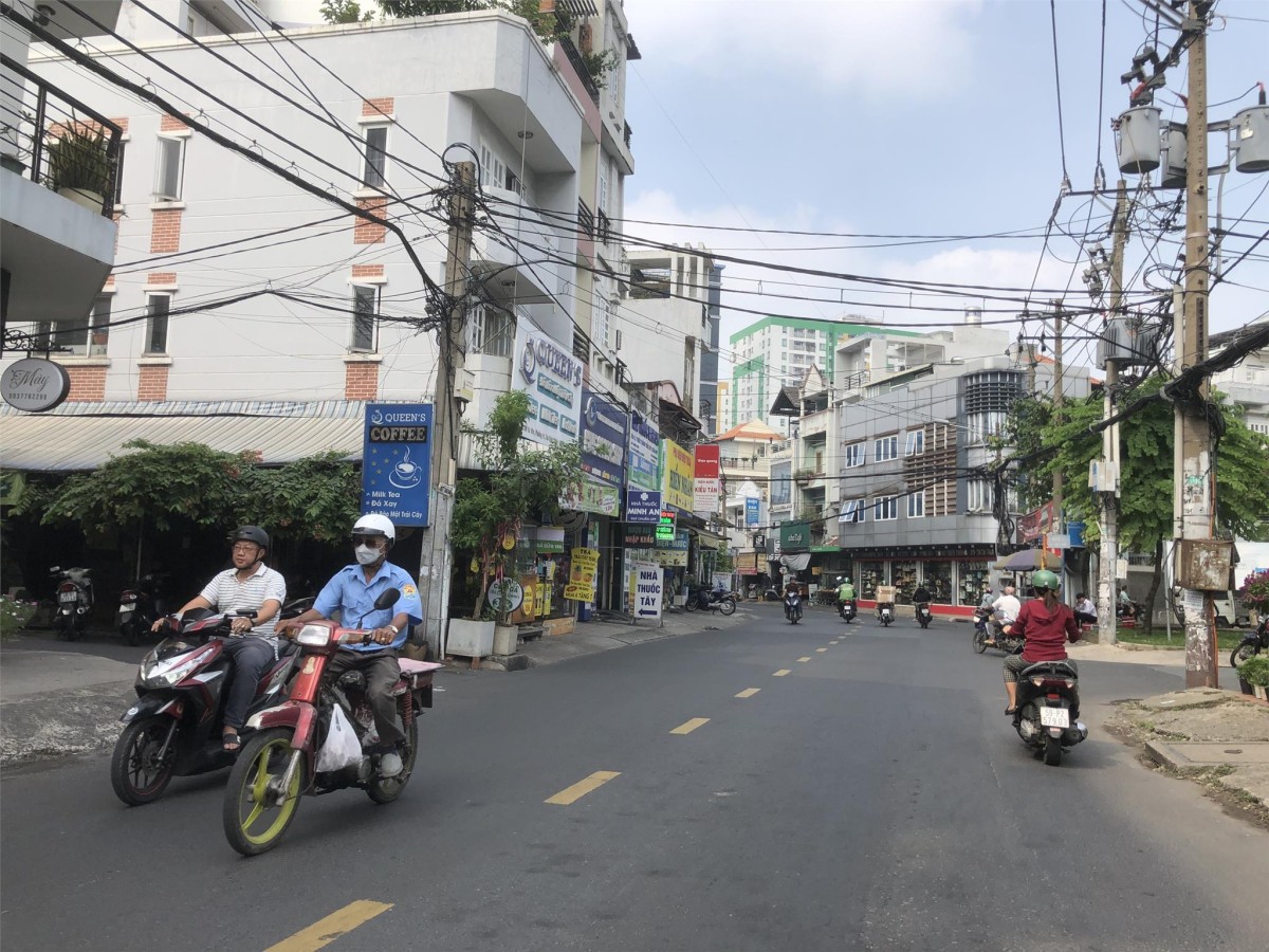 ***Bán nhà mặt tiền Tân Bình, góc 2MT Ba Vân, phường 14, Tân Bình, 4*13