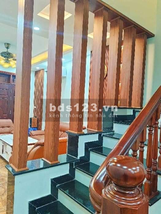 Đẳng cấp thượng lưu - View hồ lộng gió - Nhà đẹp hơn hoa hậu - An sinh đỉnh