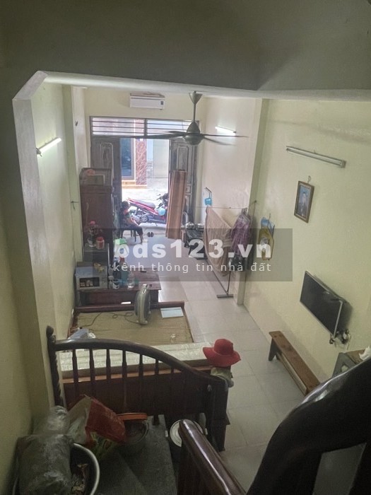 Kim Giang nhà 4 tầng ô tô vào nhà. Nhỉnh 5 tỷ