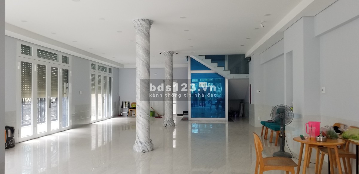 Cho thuê nhà Nguyên Căn 2 Mặt Tiền mới xây (11m x 25m ) tại chợ Đầu Mối Thủ Đức