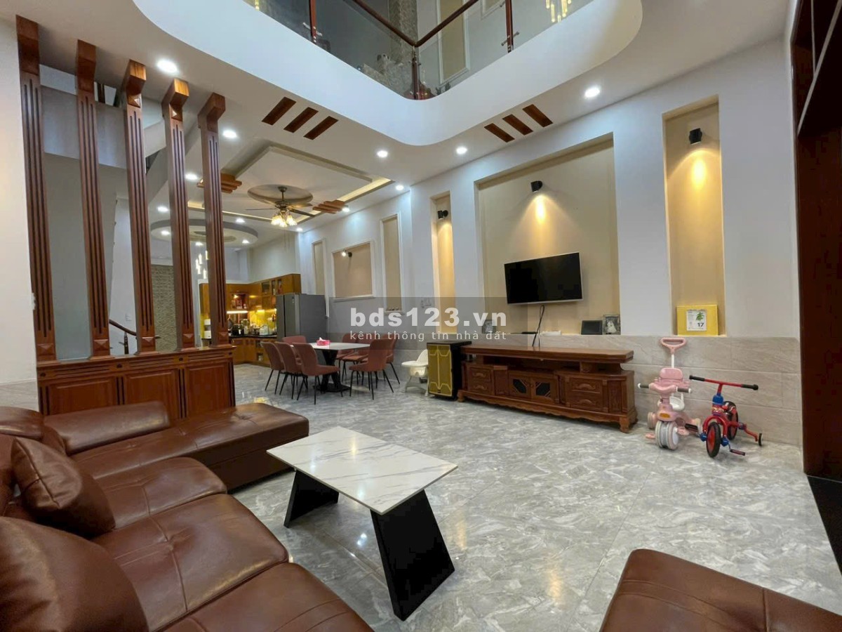 Nhà 1T 1L 60m2 HXH Đ.quốc lộ 13 gần bên Vạn Phúc chỉ 3,350 tỷ TL