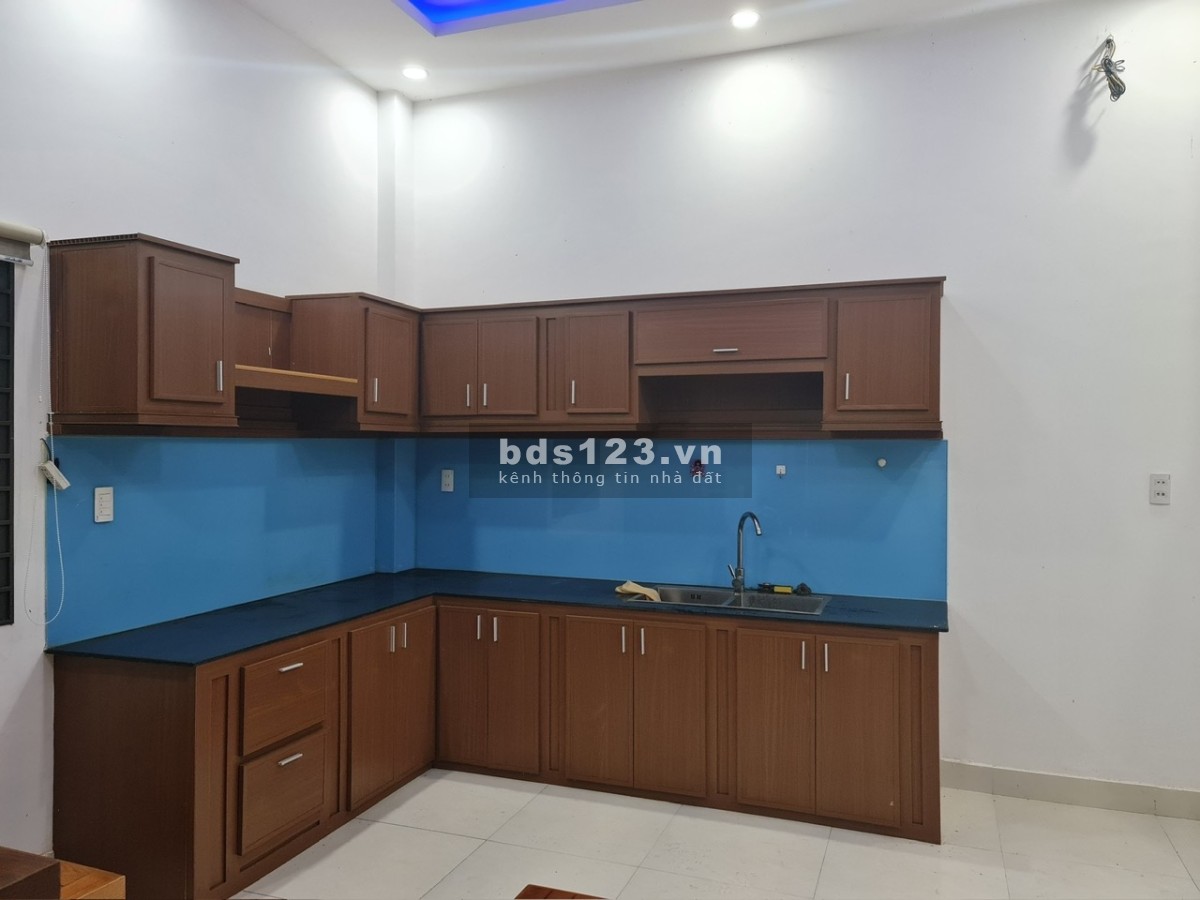 Bán nhà 2 tầng, lô góc Hải Phòng, Thanh Khê, 54m2 giá 3.05 tỷ.