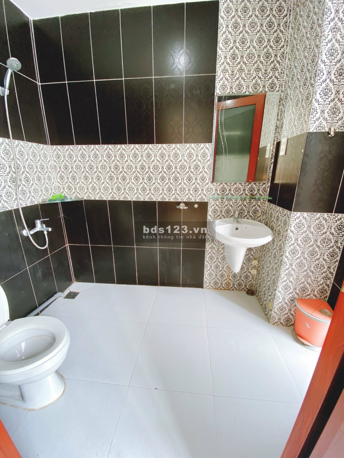 [Chuyển trọ gấp] Phòng trọ ngay chợ Bà Chiểu 5 triệu 3 25M2