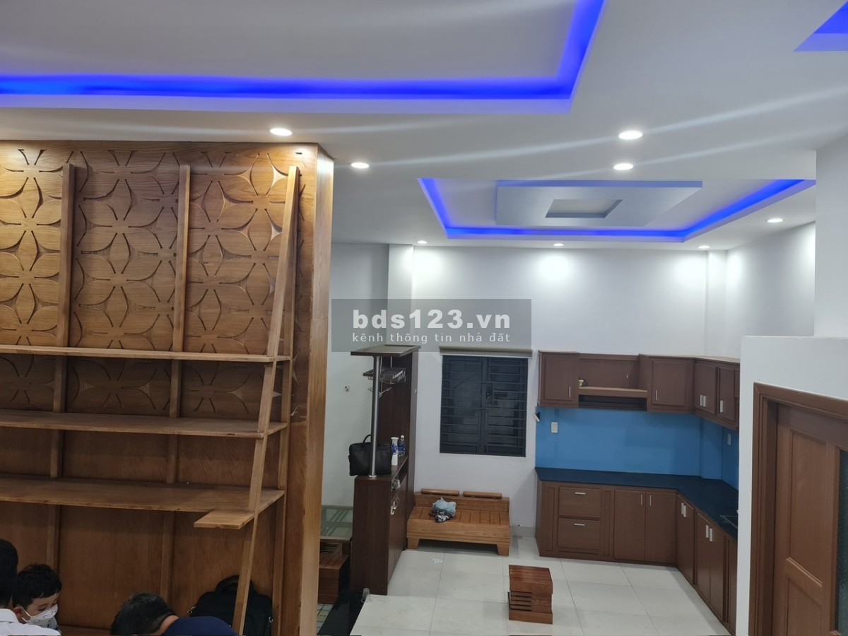 Bán nhà 2 tầng, lô góc Hải Phòng, Thanh Khê, 54m2 giá 3.05 tỷ.