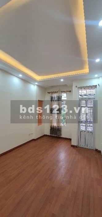 Bán nhà 4 tầng Kim Giang - Thanh Liệt 45M x 4 Tầng - Sát phố - Ô tô đỗ