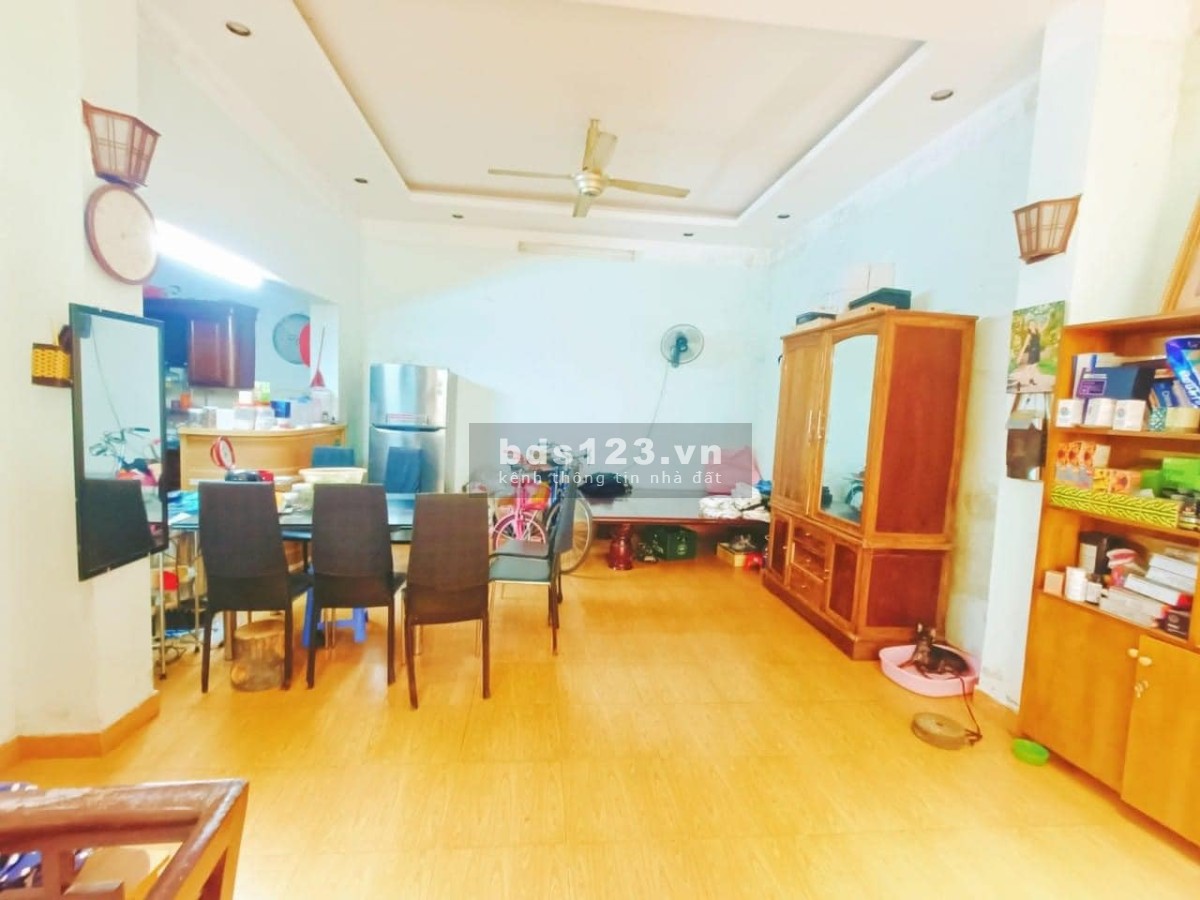 Bán gấp mảnh đất 116m2 sẵn nhà 2 tầng tại Đông Tác giá siêu tốt chỉ 100tr/m2. Cơ hội đầu tư hấp dẫn