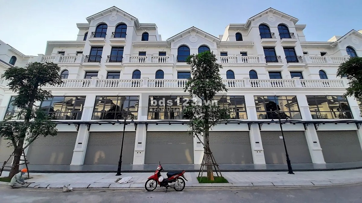 Cần bán biệt thự song lập Sao Biển Đông Nam, đường thông giá 27.6 tỷ tại Vin Gia Lâm (0985941715)