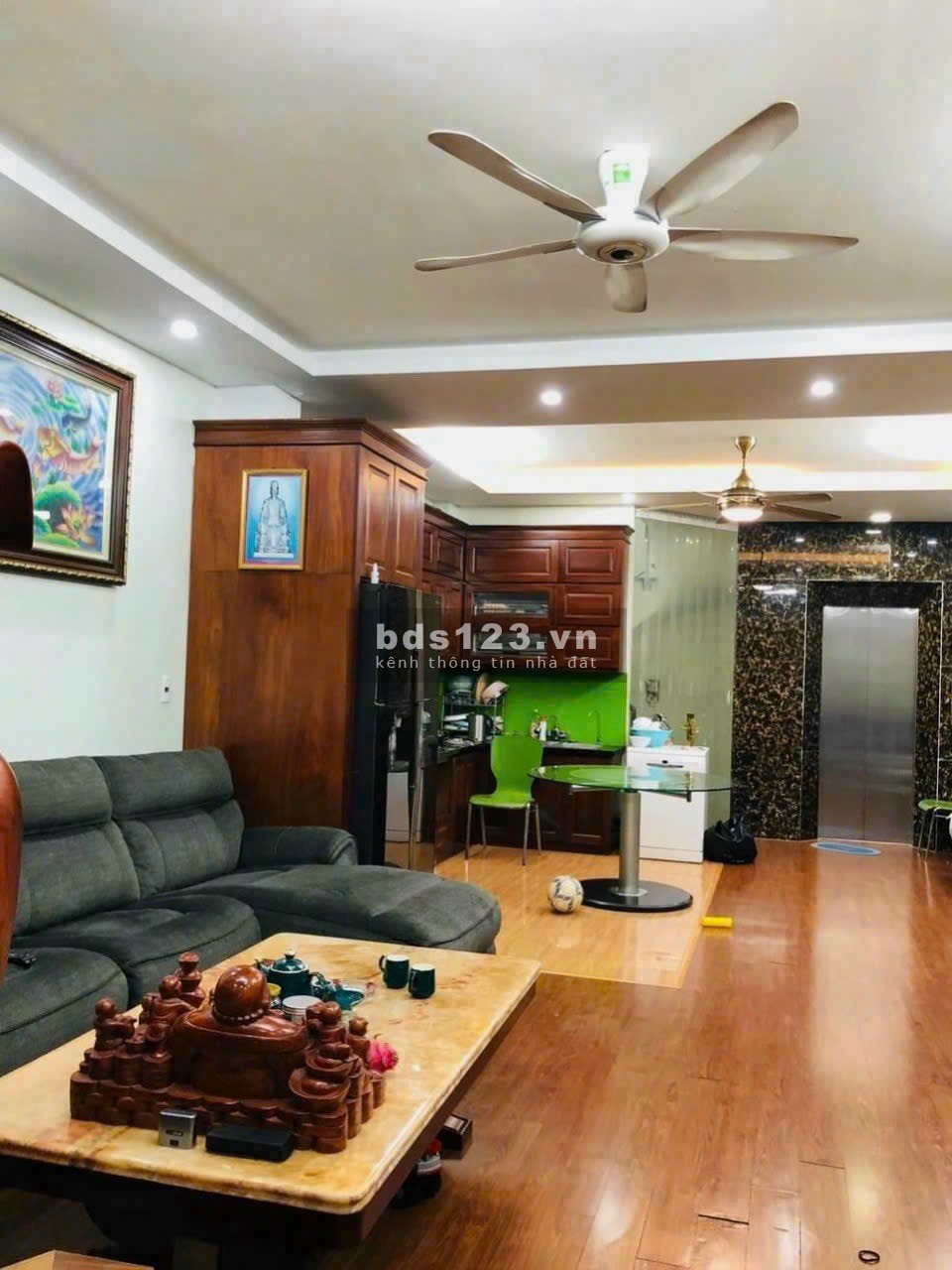 Phân lô Linh Đàm, vỉa hè, kinh doanh, oto tránh, DT 65M2, MT 5M, 6 tầng, thang máy, giá 12.5 tỷ