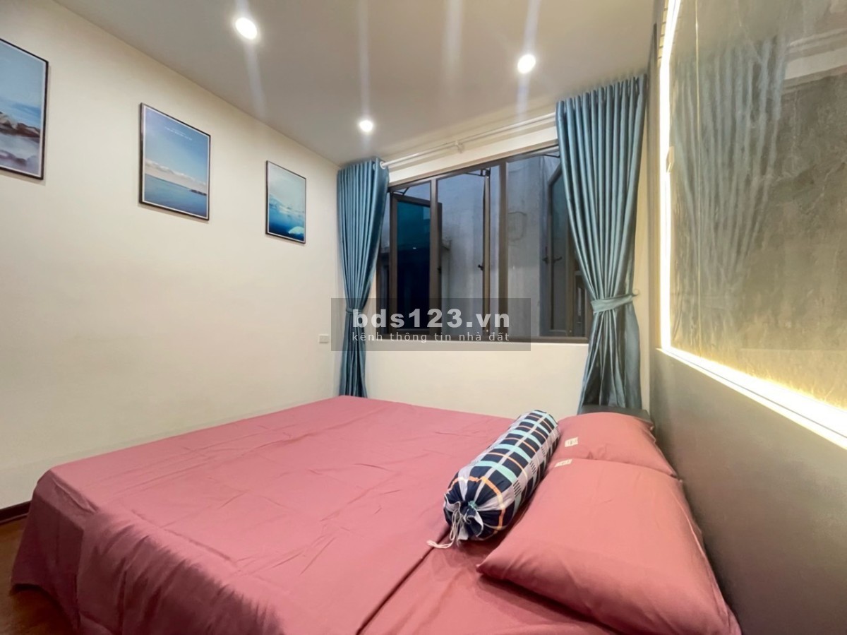 Bán nhà tại phố Minh Khai - Lạc Trung - Gía 2.15 tỷ
