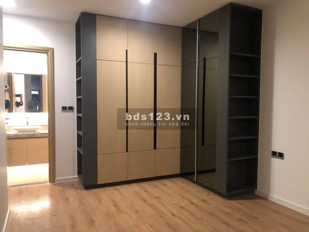 Căn hộ 3 phòng ngủ sang trọng, diện tích rộng giá chỉ 33 triệu tại Sarina Sala