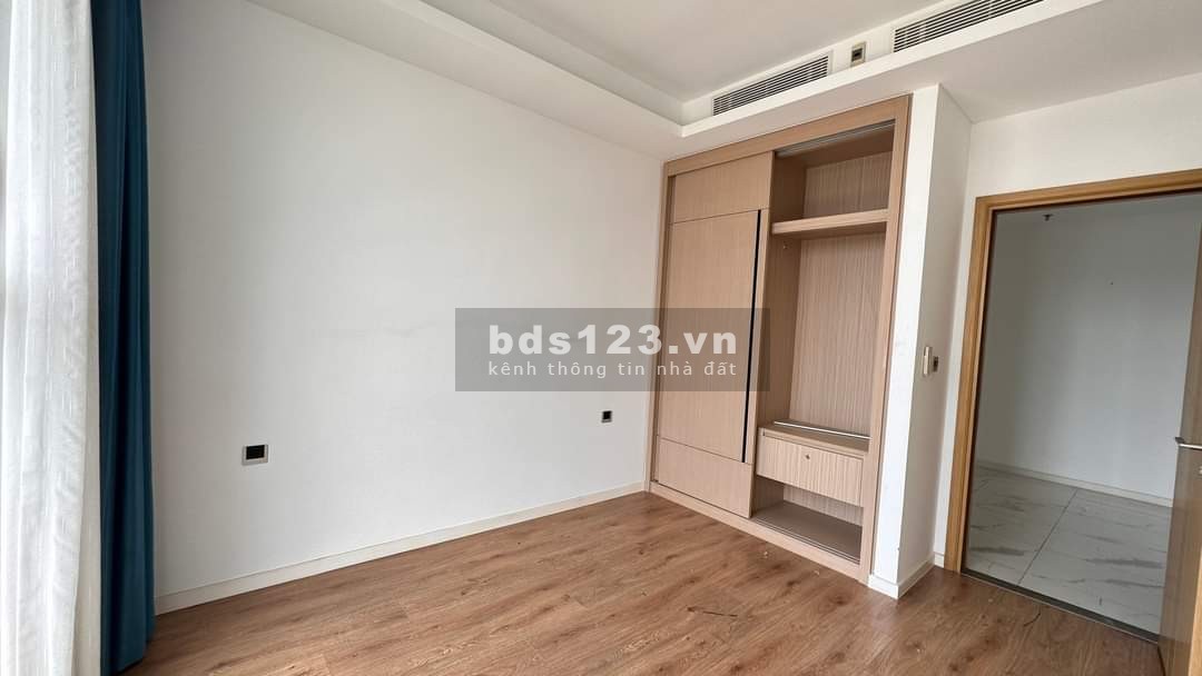 Căn hộ 3 phòng ngủ sang trọng, diện tích rộng giá chỉ 33 triệu tại Sarina Sala