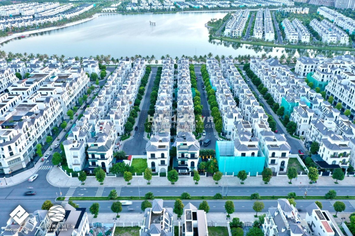 Bán biệt thự song lập Sao Biển 150m2, ngay sát hồ lớn 24,5ha - Vinhomes Ocean Park - 27,x tỷ bp