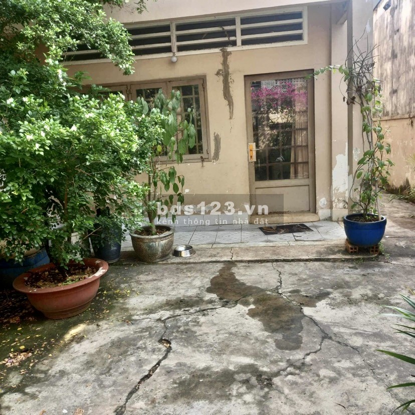 Rẻ nhất khu vực Hiệp Phú, Quận 9, gần TT Thương mại Vincom Lê Văn Việt, hẻm ô tô, 90m2, chỉ 5.7 tỷ.