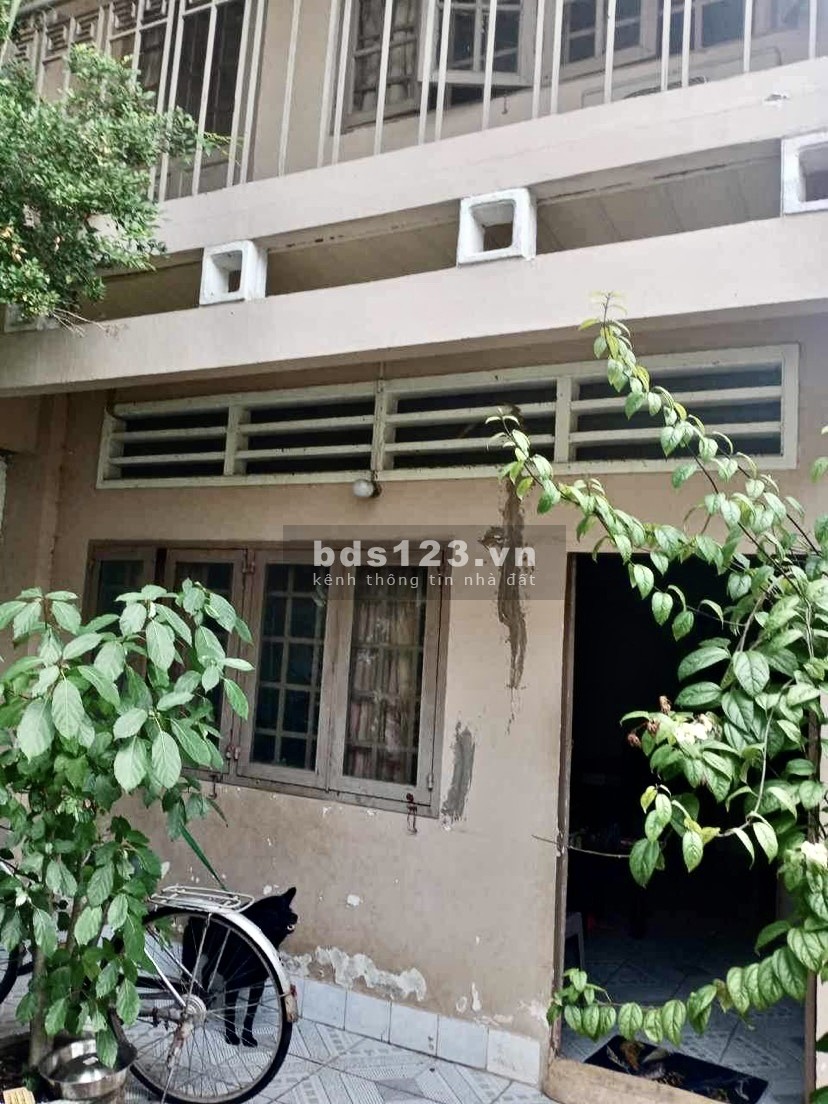 Rẻ nhất khu vực Hiệp Phú, Quận 9, gần TT Thương mại Vincom Lê Văn Việt, hẻm ô tô, 90m2, chỉ 5.7 tỷ.