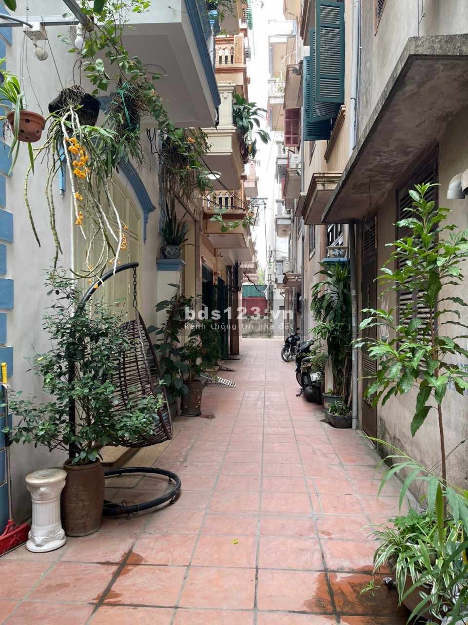 Bùi Xương Trạch – Thanh Xuân – Lô góc nét căng – ô tô đỗ cửa – Ngõ rộng – Nhà đẹp ở luôn.