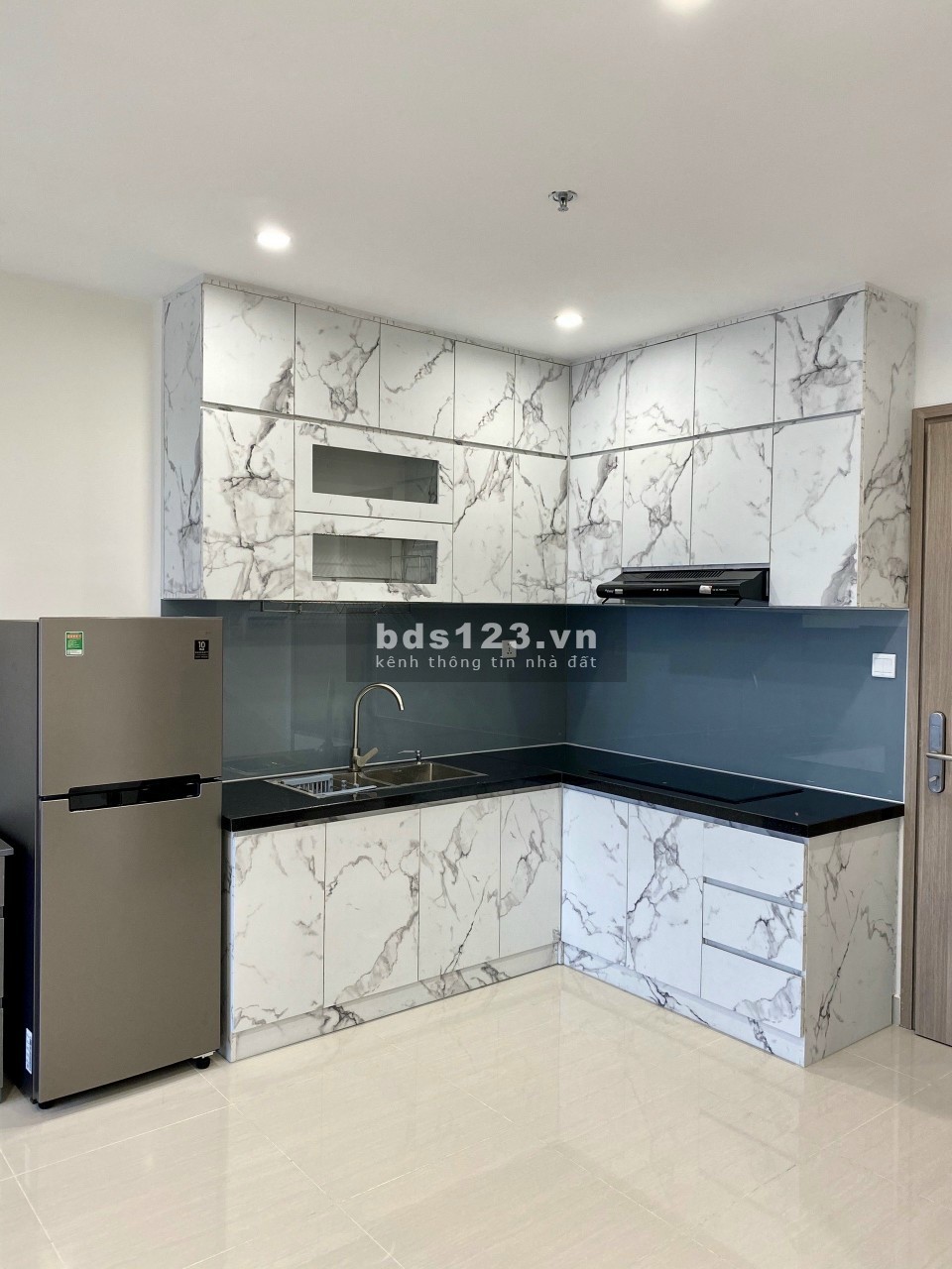 Cho thuê căn hộ full nội thất giá thuê 6tr/tháng Vinhomes Grand Park quận 9