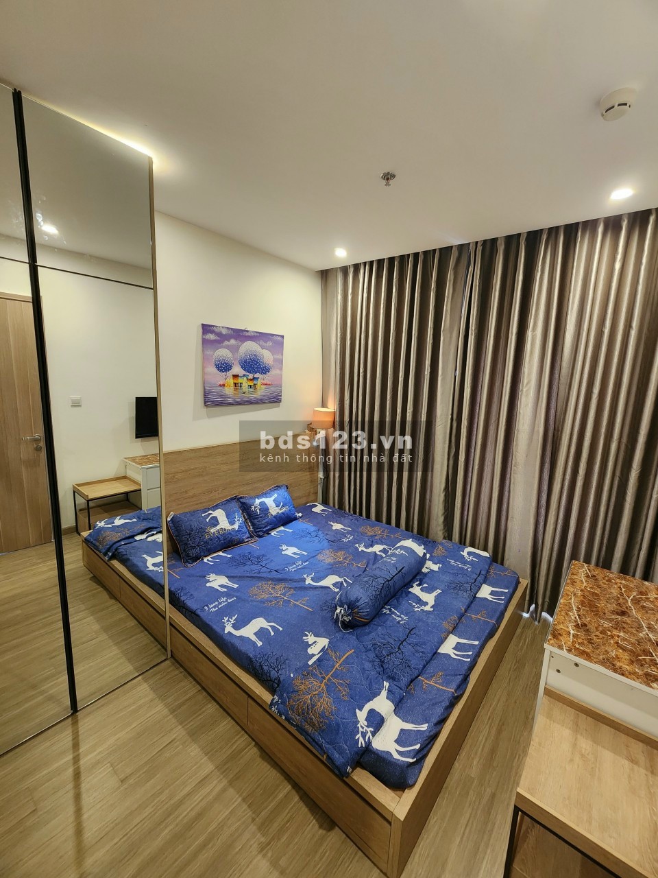 Cho thuê căn hộ 2 phòng ngủ full nội thất Luxury Vinhomes Grand Park quận 9