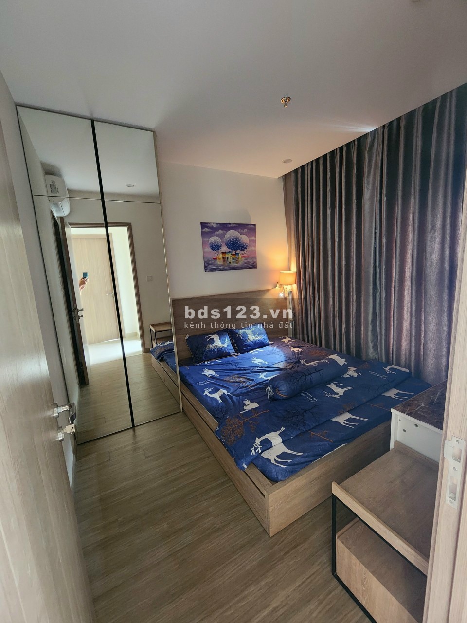 Cho thuê căn hộ 2 phòng ngủ full nội thất Luxury Vinhomes Grand Park quận 9