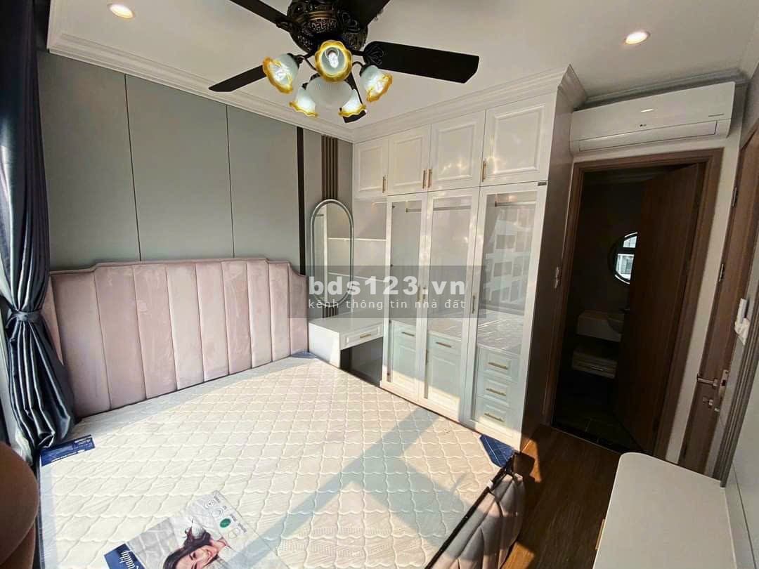 Cho thuê căn hộ 2 phòng ngủ Vinhomes Grand Park căn góc 2 phòng ngủ full nội thất