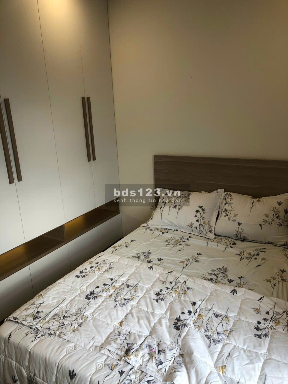 Cho thuê căn hộ 2 phòng ngủ căn góc 69m2 Vinhomes Grand Park quận 9 nhà mới