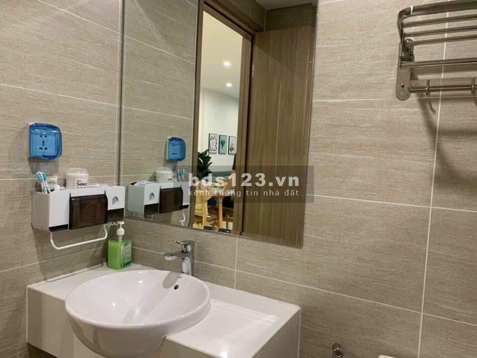 Cho thuê căn hộ 1 phòng ngủ + Vinhomes Grand Park full nội thất