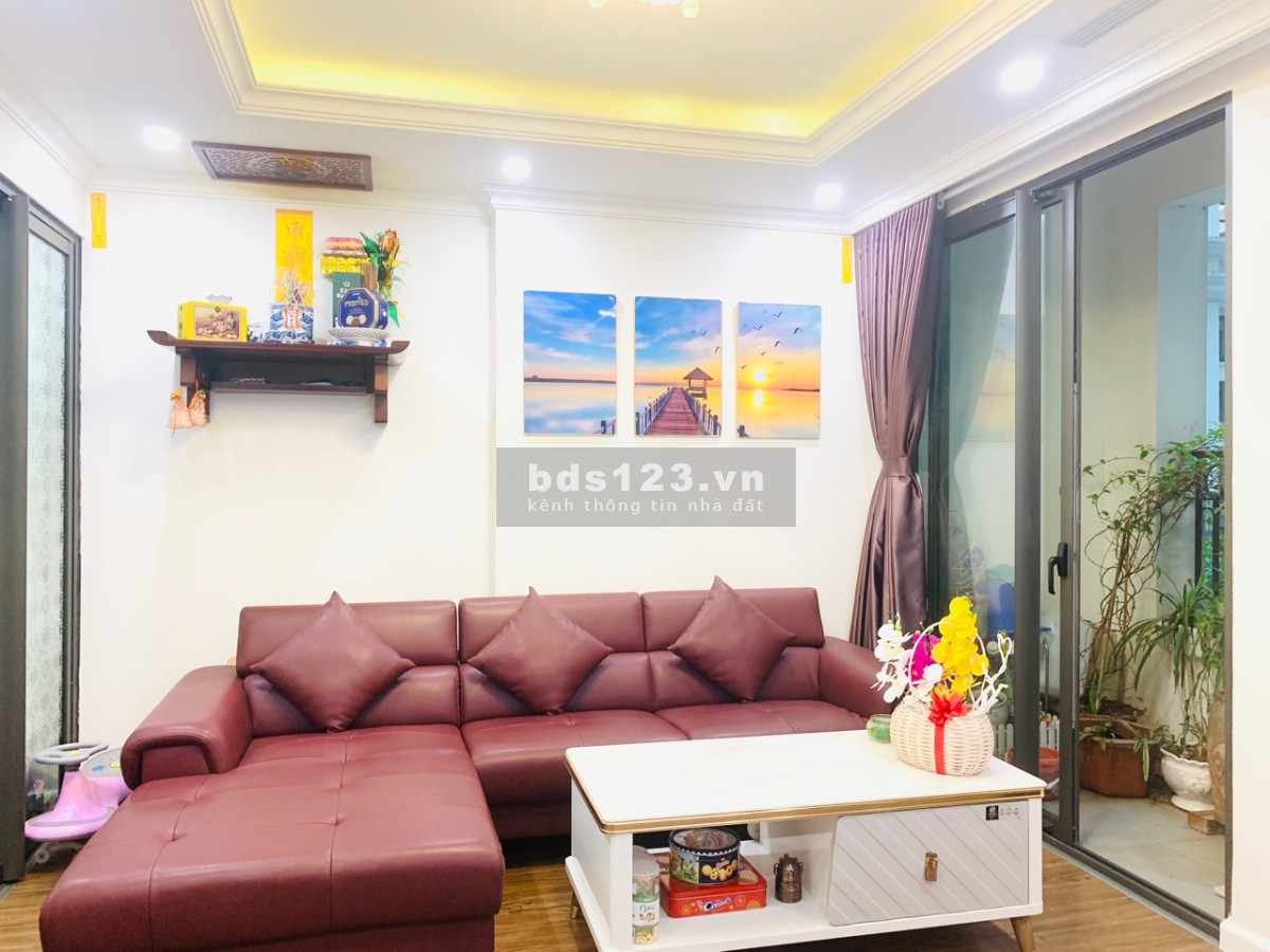 Chính chủ cần bán gấp căn hộ chung cư cao cấp 5 sao, 1 phòng ngủ, 45,2m2. Giá 2.470 tỷ